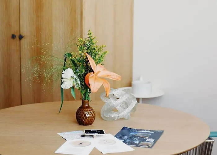 Les Du Port - By Le Saint Ferdinand