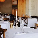 Les Du Port - By Le Saint Ferdinand Apart-hotel 5*