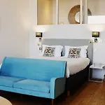 Les Du Port - By Le Saint Ferdinand Apart-hotel 5*